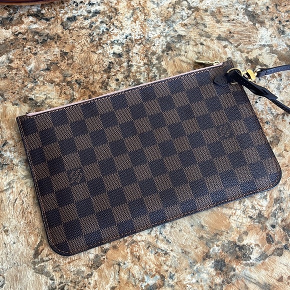 ✨Authentic✨ Louis Vuitton Neverfull DE Pouch Only - Picture 1 of 17